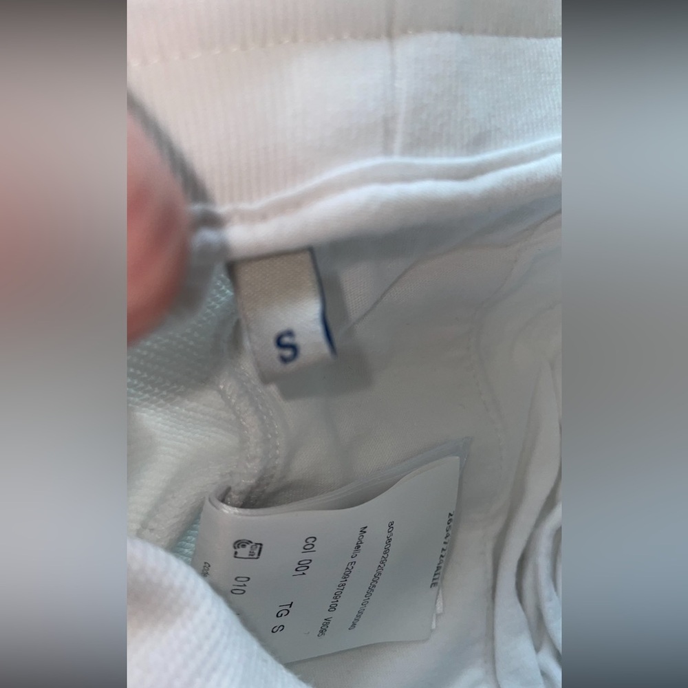 Moncler matching sweatsuit - Picture 16 of 16